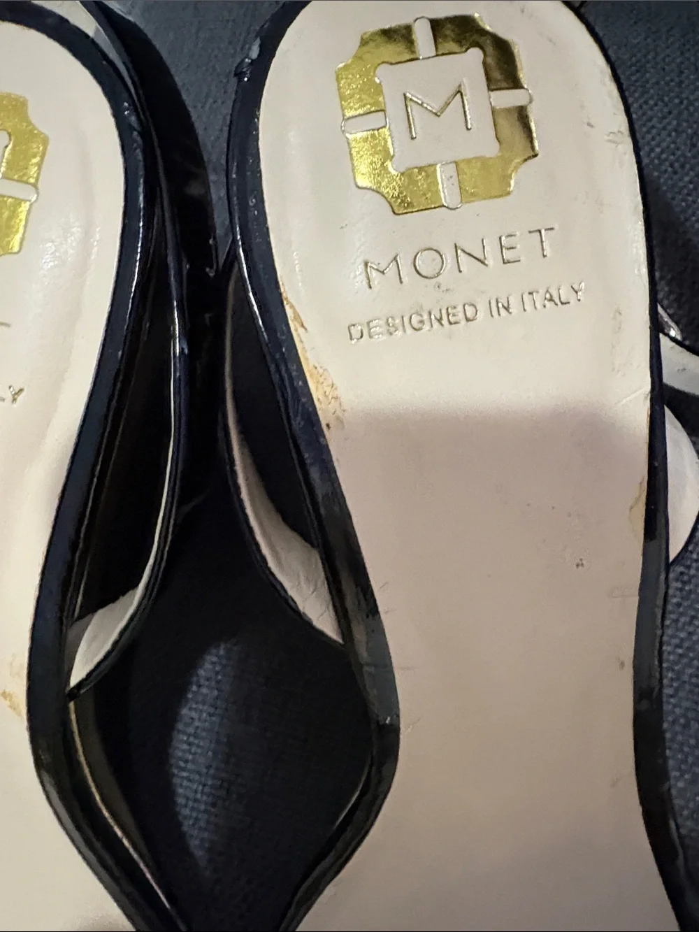 Monet Black and Gold Patent Leather Open Toe Wedge Heels Size 9M